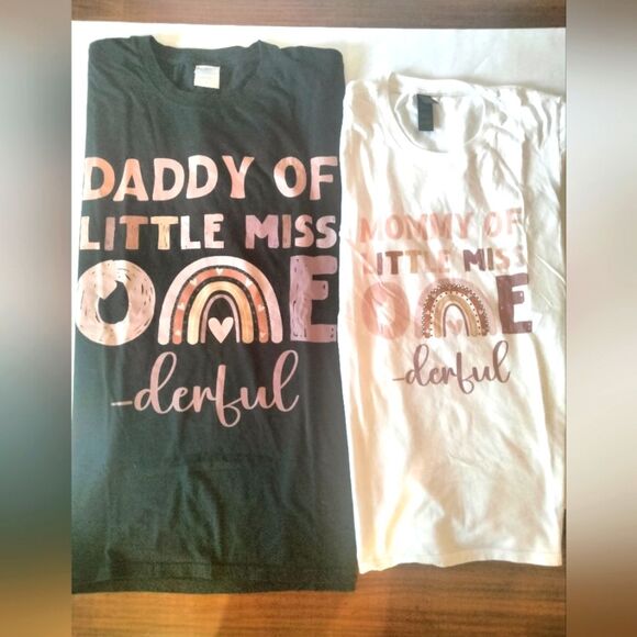 Daddy and Mommy of Little Miss One T-Shirts 1st Birthday - Picture 1 of 9